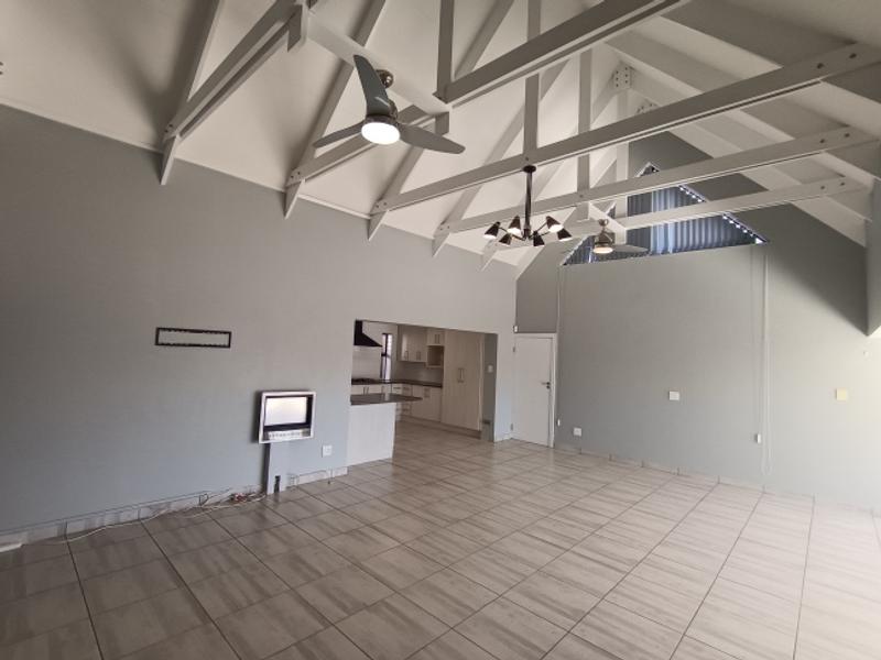 3 Bedroom Property for Sale in Hartenbos Central Western Cape